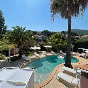 fantastic-pool-villa-900m-to-the-beach-with-extravagant.fr-provencehotel.com/